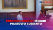 Presiden Jokowi Jenguk...