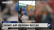 Demo Air Bersih, Warga...