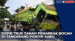 Sopir Truk Tanah yang...