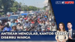 Warga Bogor Antre Bayar...