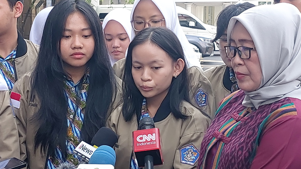 Bertemu Wapres, Josepha Alexandra Peserta Cerdas Cermat Diberi Motivasi Terus Belajar dan Berprestasi Bertemu Wapres, Josepha Alexandra Peserta Cerdas Cermat Diberi Motivasi Terus Belajar dan Berprestasi