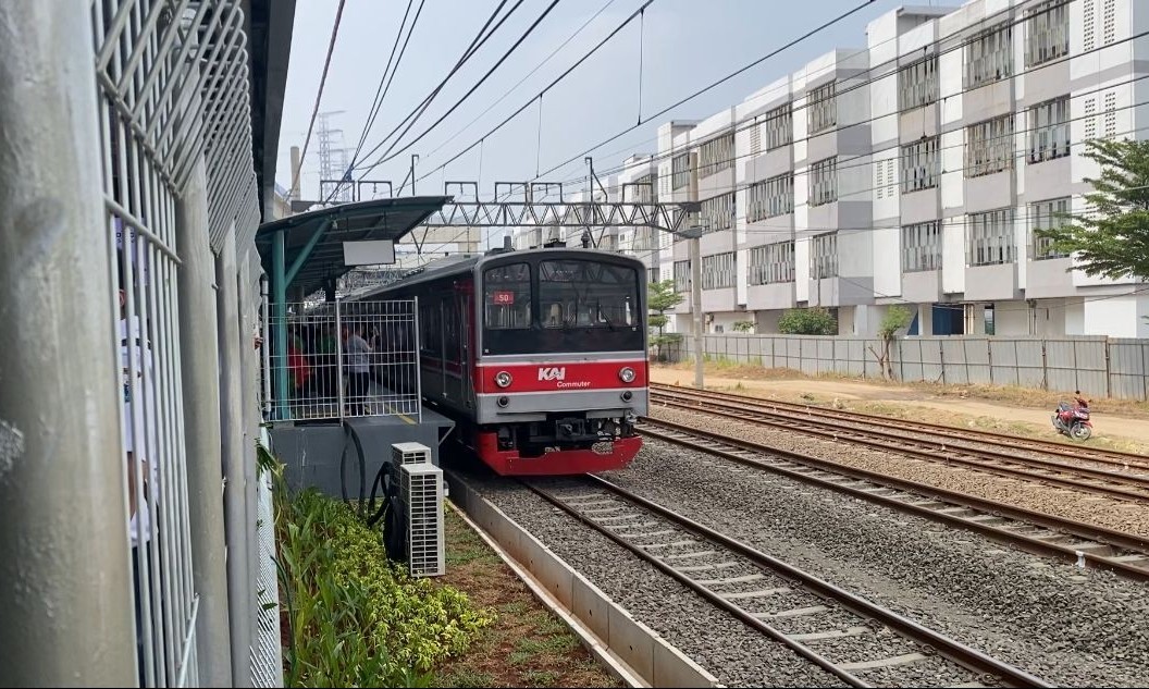 2 Fakta Stasiun JIS: Hanya Miliki Satu Peron dan Beroperasi hingga Pukul 21.30 WIB 2 Fakta Stasiun JIS: Hanya Miliki Satu Peron dan Beroperasi hingga Pukul 21.30 WIB