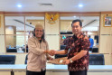 Lesbumi PBNU Serahkan...