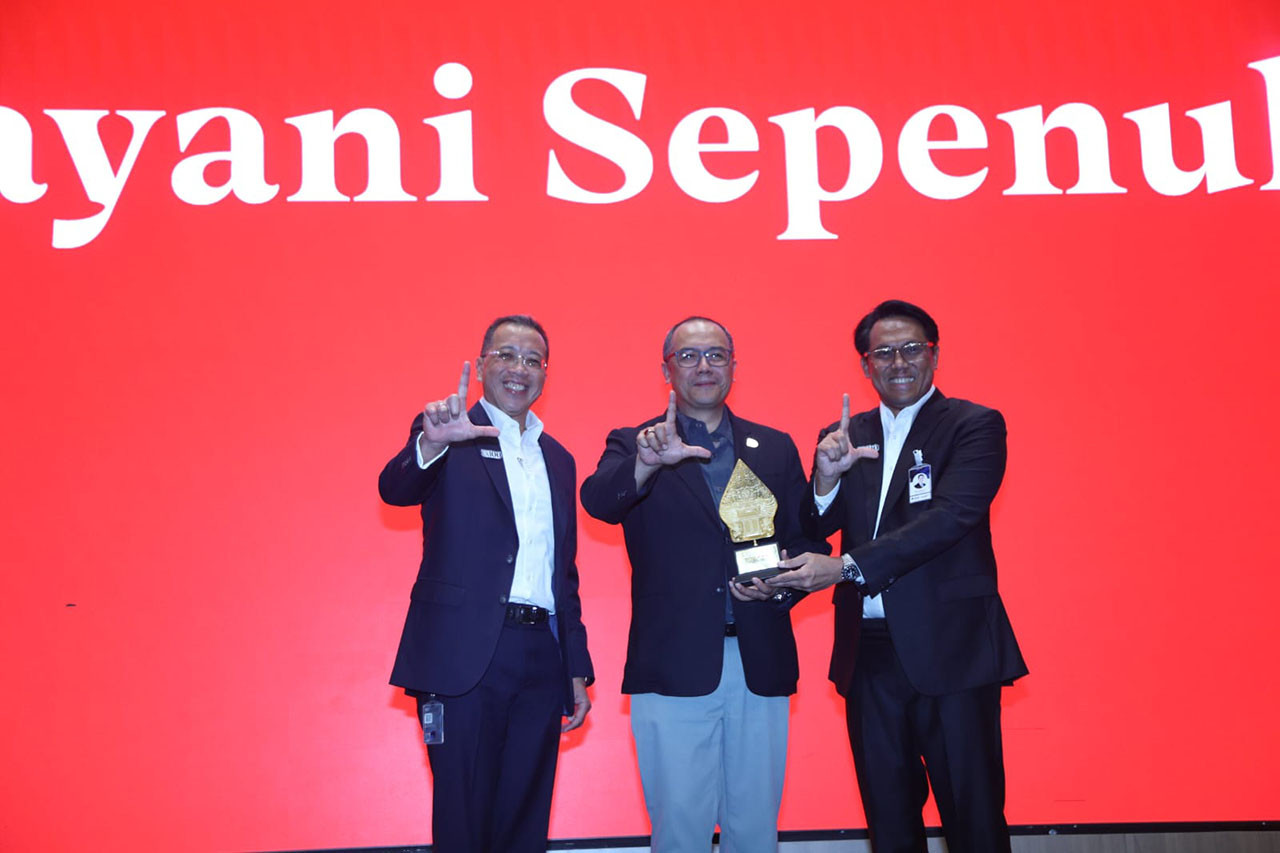 FOTO: Komitmen Melayani Sepenuh Hati, Danantara dan Bank Mandiri Gelar Sosialisasi CX100