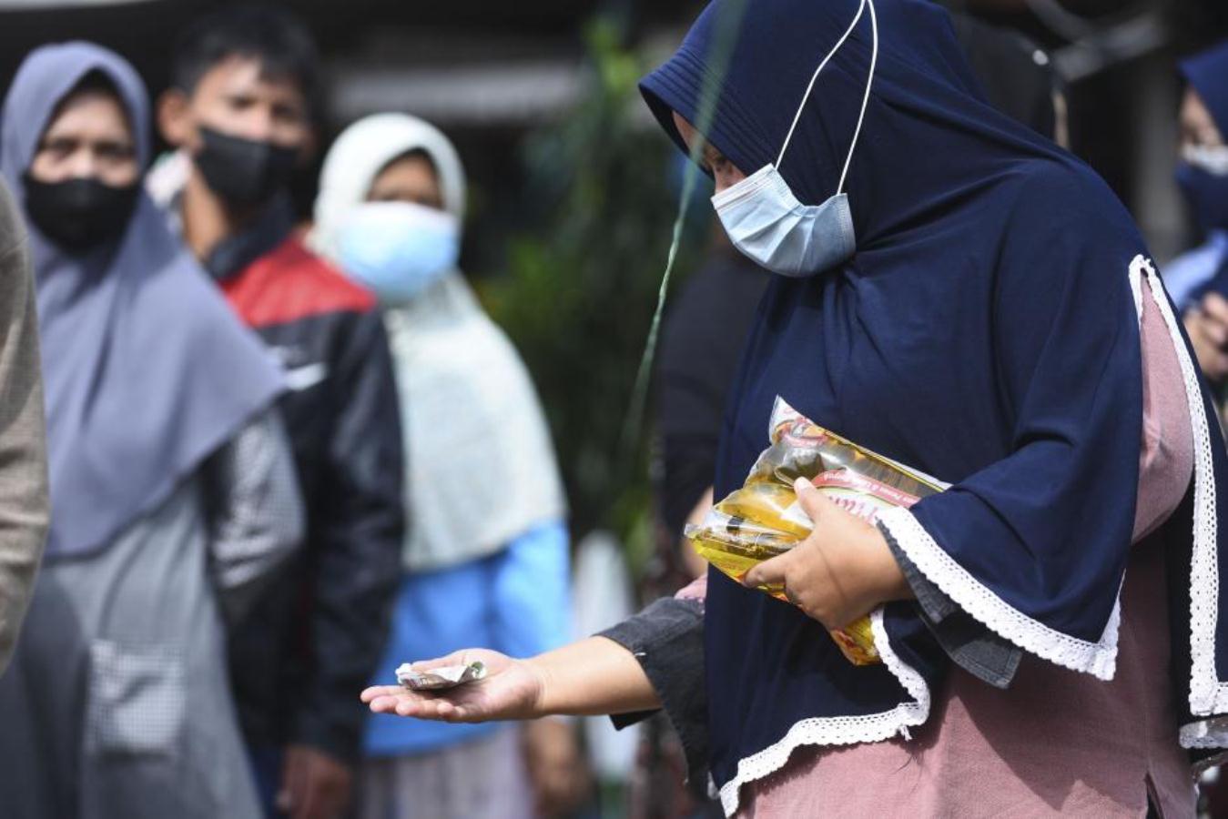 Sengkarut Kebijakan Minyak Goreng, Silih Berganti Tanpa Bukti