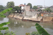 Longsor di Bendungan...
