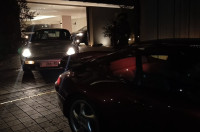 2 Mobil Porsche Disita...