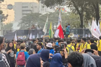 Demo Mahasiswa, Polisi...