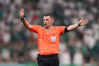 Michael Oliver Mendadak...
