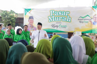 Kang Cucun Gelar Pasar...