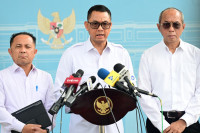 2 Pembangkit Besar Jadi...