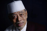 KH Hasanuddin Kriyani...