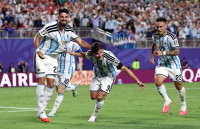 Argentina Lolos ke Semifinal...