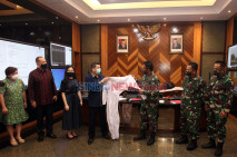 MNC Peduli Serahkan...