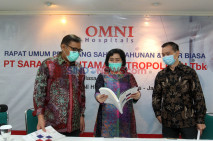 Di Tengah Pandemi Covid-19,...