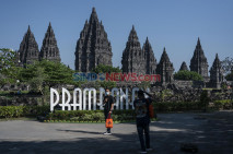 Wisata Candi Prambanan...