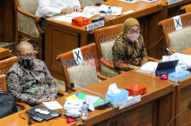 Raker dengan Menaker,...