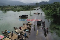Banjir Sebabkan Jalan...
