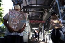 Seniman Surabaya Gelar...