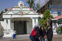 Wisata Keraton Yogyakarta...