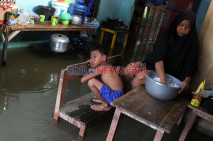 Banjir Rendam 18 Kecamatan...