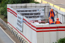 Pembangunan Konstruksi...