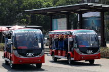 Shuttle Bus Gratis Manjakan...