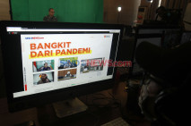 Sindonews Gelar Webinar...