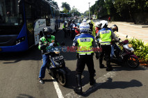 Hari Keenam Operasi...