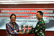 KSAD Terima Sertifikat...