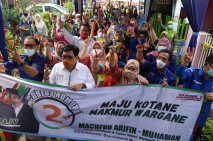 Calon Wali Kota Surabaya...