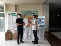 MNC Peduli Bagikan Makan...