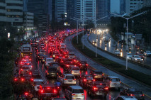 Jam Pulang Kerja, Jakarta...