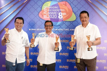 Garuda Indonesia Raih...