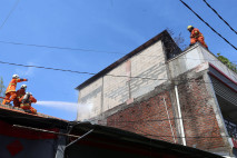 Rumah Kos 3 Lantai di...