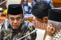 Menag Bantah Kabar Penutupan...