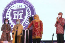 SMA Trimurti Resmi Rebranding...