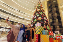 Semarakkan Natal, Senayan...