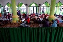 Pengungsi Banjir Makassar...