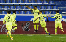 Bekuk 2-1 Alaves, Atletico...