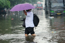 Banjir Setinggi 70 Cm...