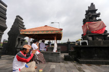 Di Tengah Pandemi, Peringatan...