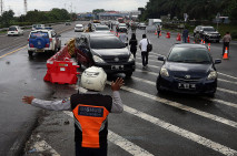 Tak Tahu Ada Ganjil...