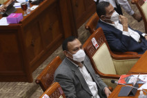 Rapat Dengar Pendapat...