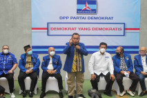 Demokrat Versi KLB Konpers...
