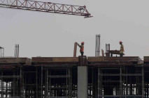 Sektor Properti Berkontribusi...