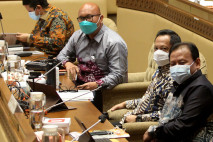 Raker Mendagri dan Komisi...