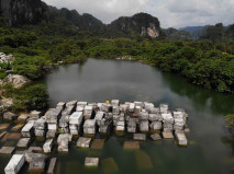 Lama Terbengkalai, Tambang...