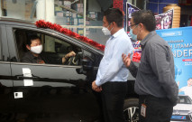Penyerahan Hadiah Super...