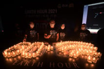 RK Hadiri Earth Hour...
